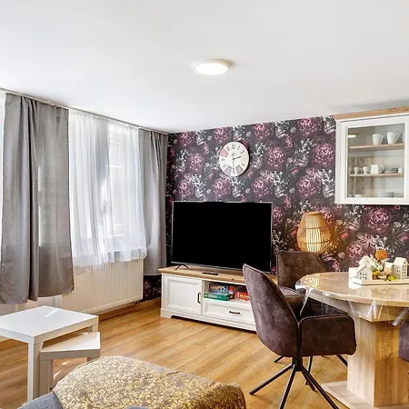 Vierjahreszeiten Sommer Lejlighed