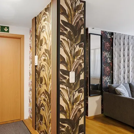 Vierjahreszeiten Sommer Lejlighed