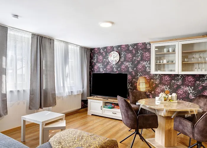 Vierjahreszeiten Sommer Lejlighed